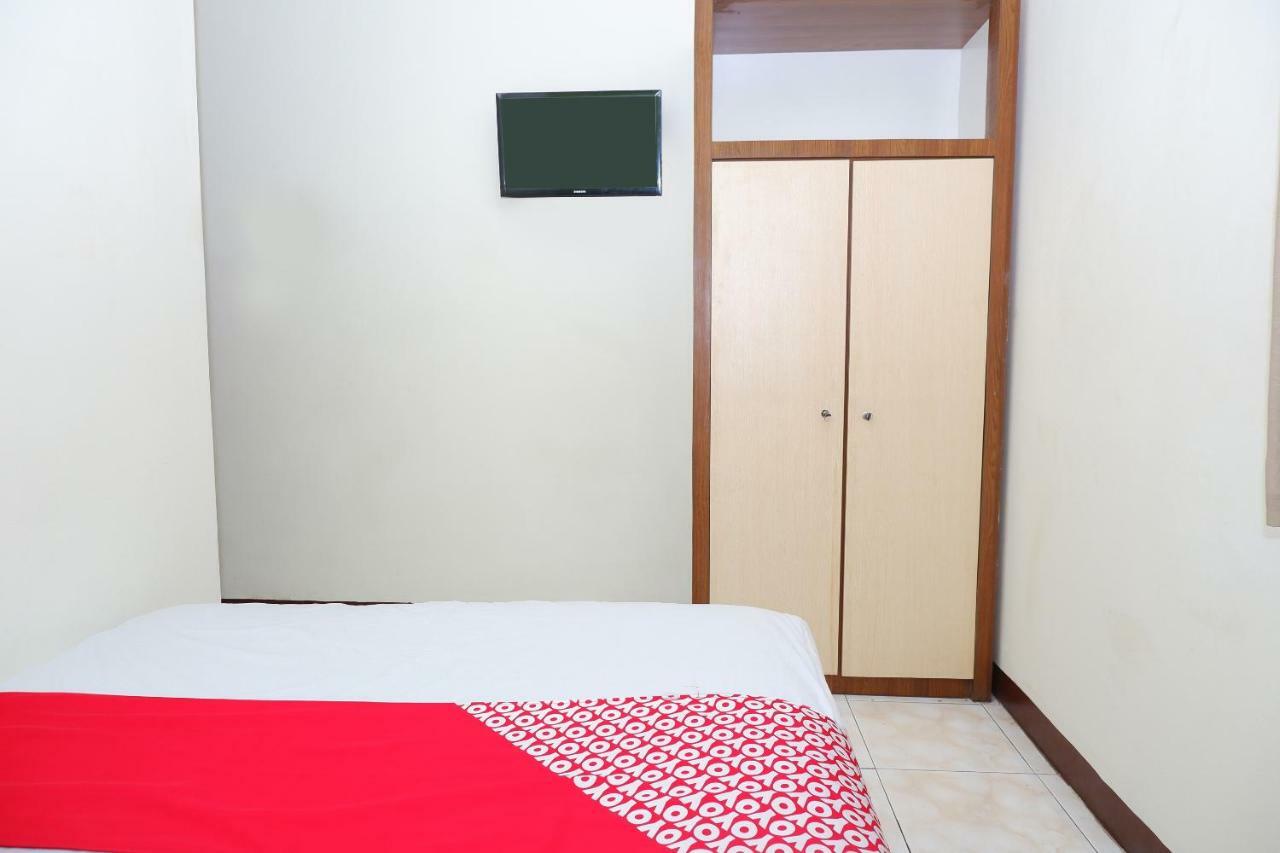 New Mira Hotel Semarang Bagian luar foto