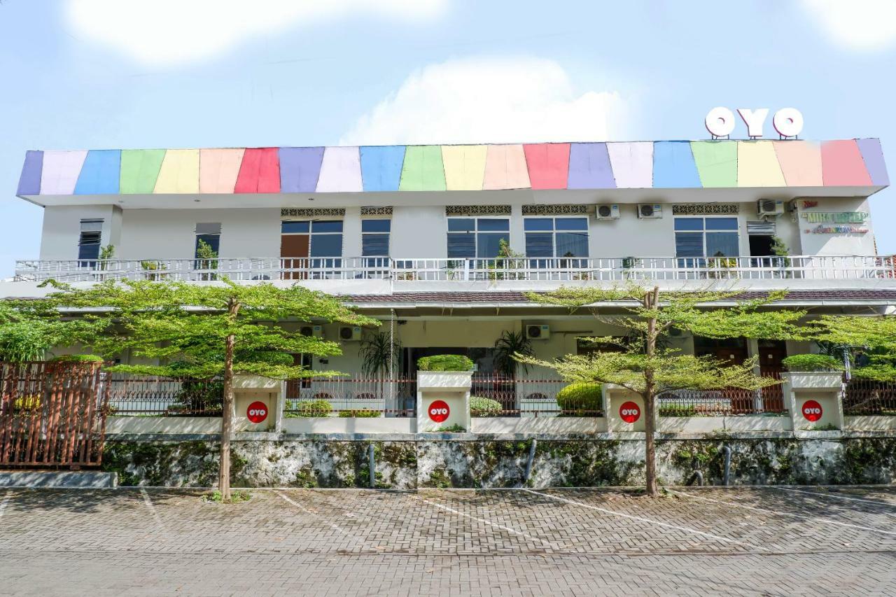 New Mira Hotel Semarang Bagian luar foto
