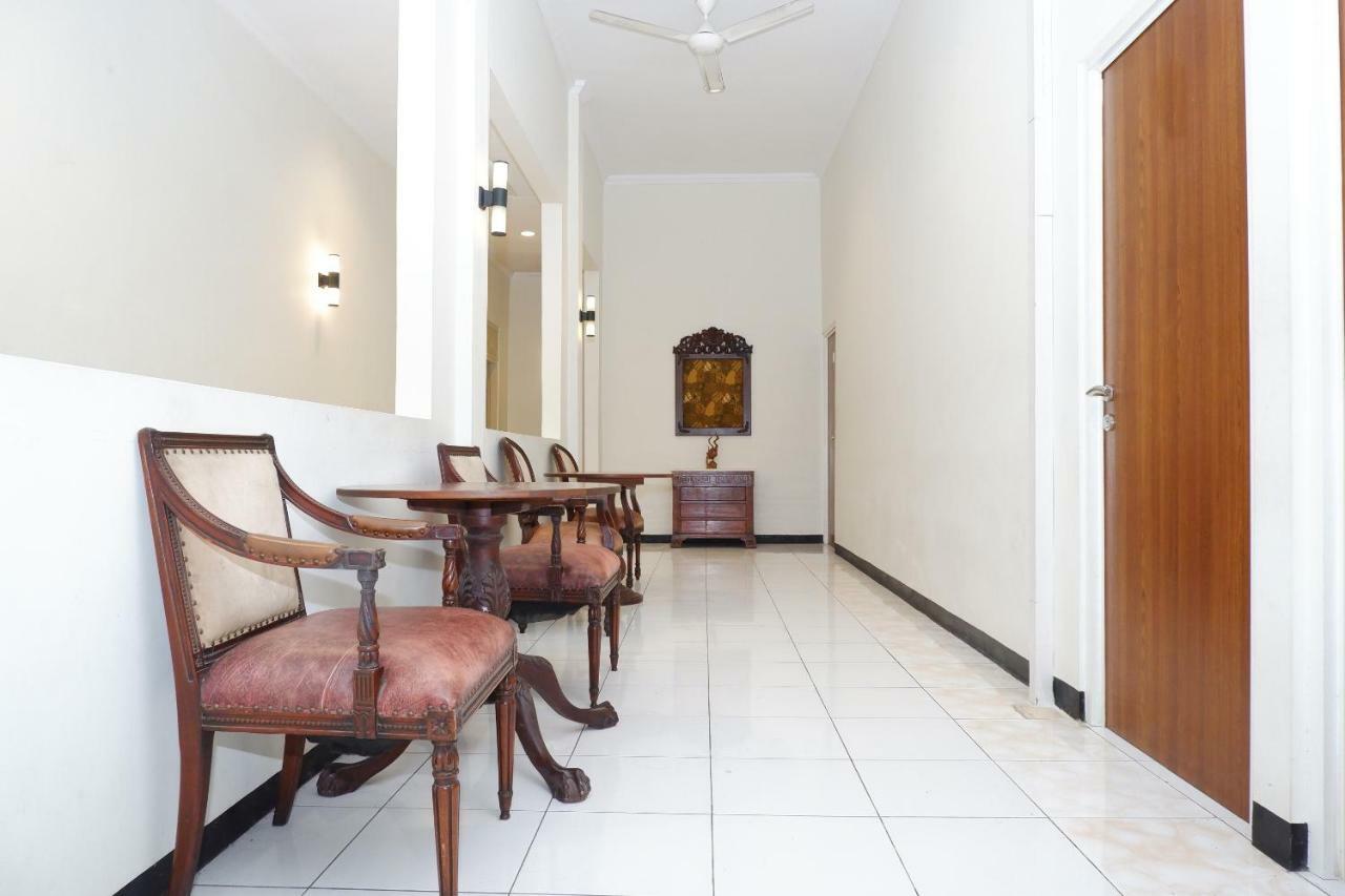 New Mira Hotel Semarang Bagian luar foto