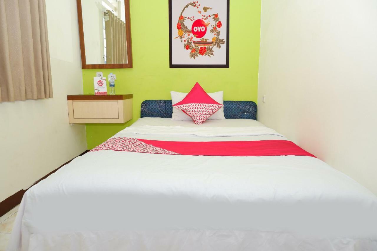New Mira Hotel Semarang Bagian luar foto